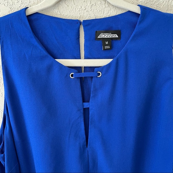 Project Runway women’s sleeveless asymmetrical hem midi swing dress, M, blue - Picture 3 of 8